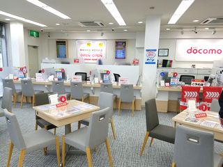 ドコモショップ樟葉駅前店