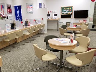 ドコモショップ日進竹の山店