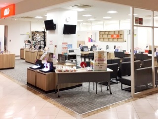 auショップダイナシティ小田原