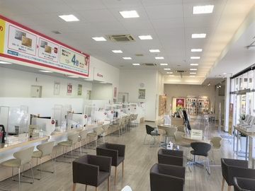 ドコモショップ四日市中央通り店